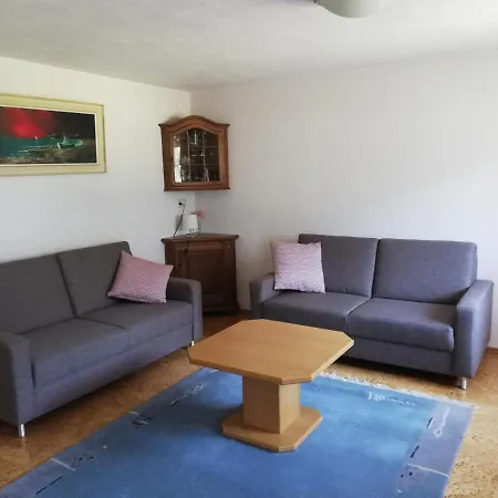 Haus Tina באך