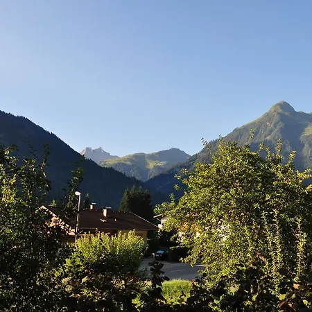 Appartement Haus Tina *