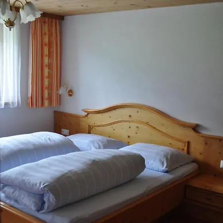 Apartamento Haus Tina