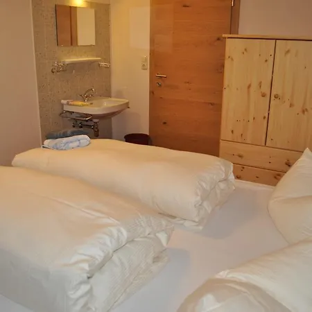 Apartamento Haus Tina *