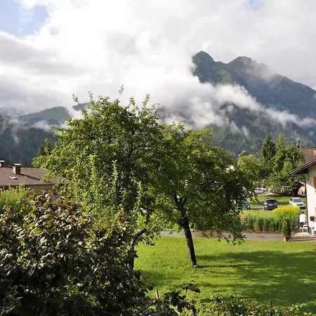 Haus Tina Apartamento *